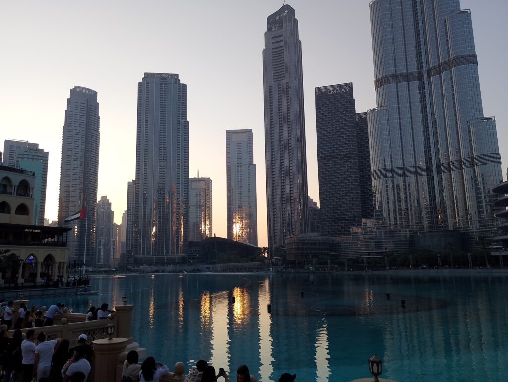 Burj lake, Dubai